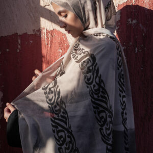 Mira Breeze Scarf – Caramel Beige