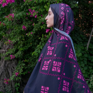 Miryana Denim Touch Scarf – Noir Fuchsia
